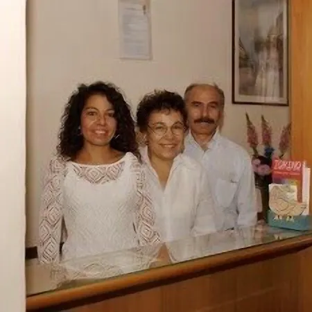 Central-- And - Alba דירה *