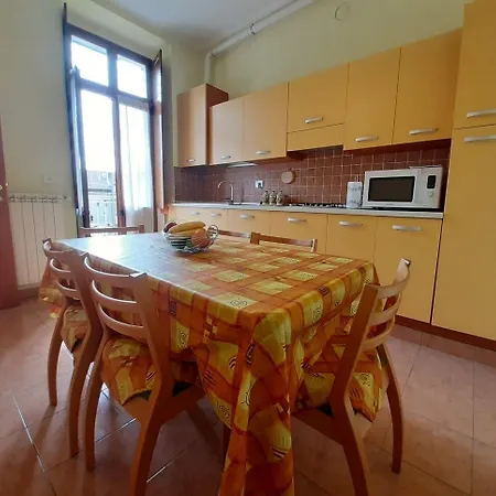 Apartment Central-- And - Alba Turin