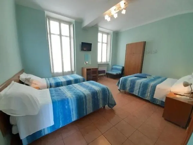 Central-- And - Alba