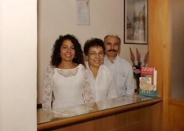 Central-- And - Alba 公寓 *