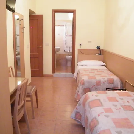 Central-- And - Alba Apartman *