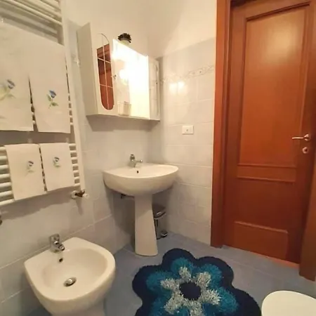 Central-- And - Alba Apartman *