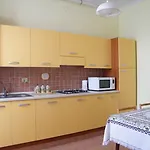Central-- And - Alba Apartament *