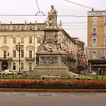 Central-- And - Alba Apartament *