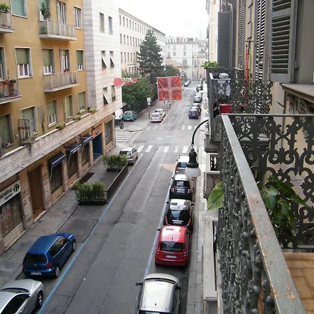 Lejlighed Central-- And - Alba *